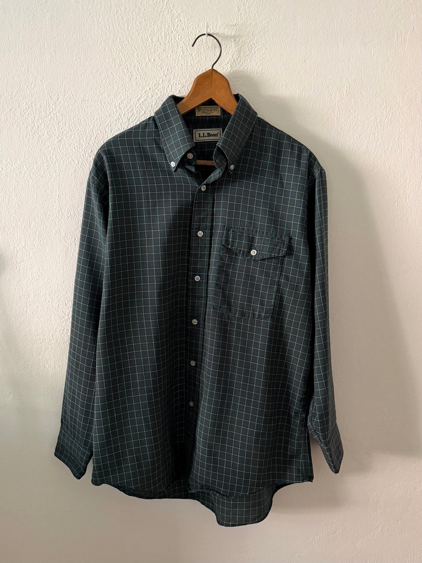 1980s L.L. Bean plaid oxford shirt